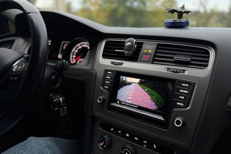 Продам Volkswagen Golf VII 2015 года в Черновцах