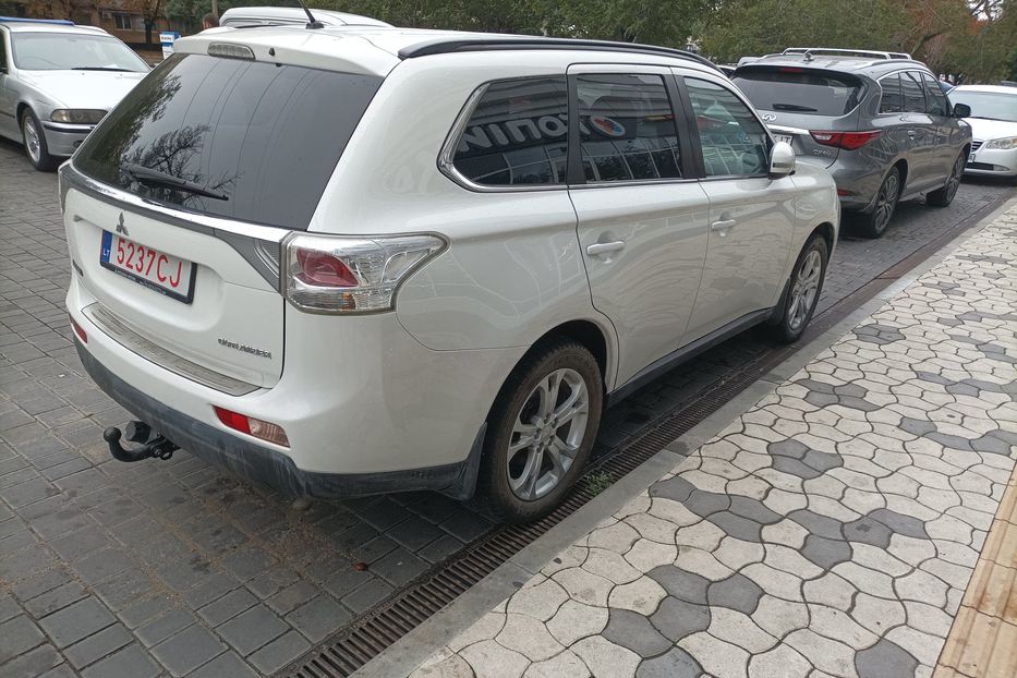 Продам Mitsubishi Outlander европа 2013 года в Одессе