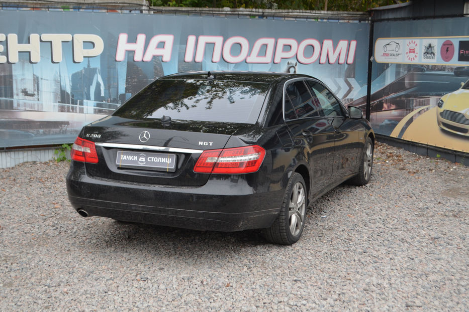 Продам Mercedes-Benz E-Class 2011 года в Киеве