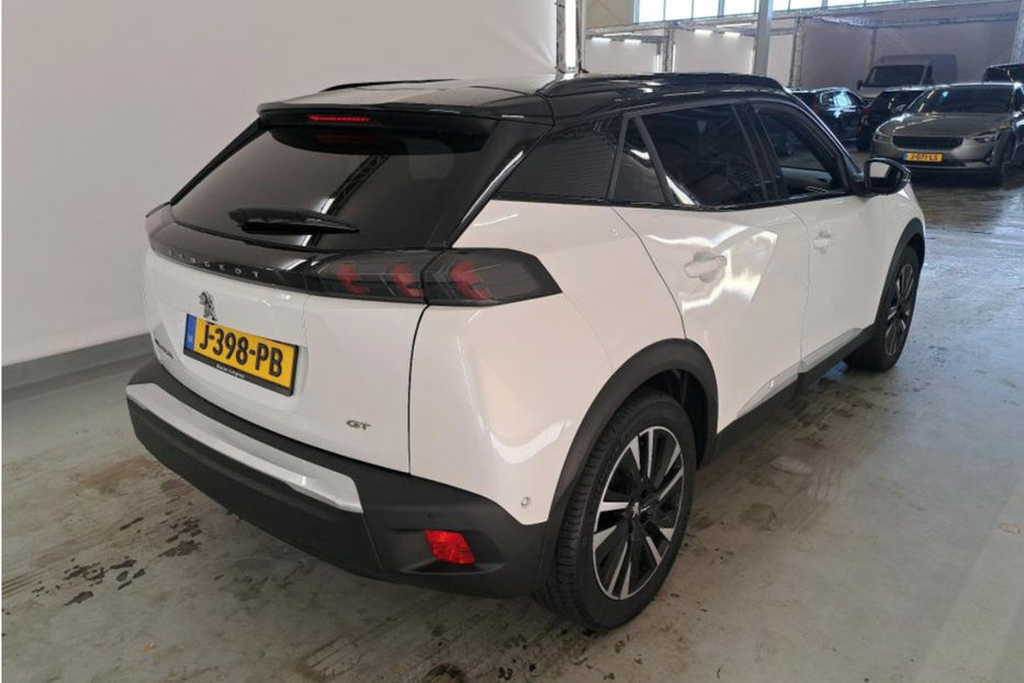 Продам Peugeot 2008 GT EV 50 KW авто в дорозі  2020 года в Львове