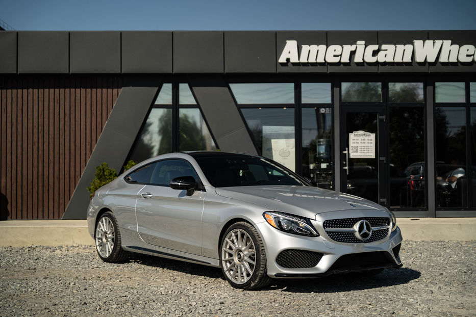 Продам Mercedes-Benz C-Class 300 2016 года в Черновцах