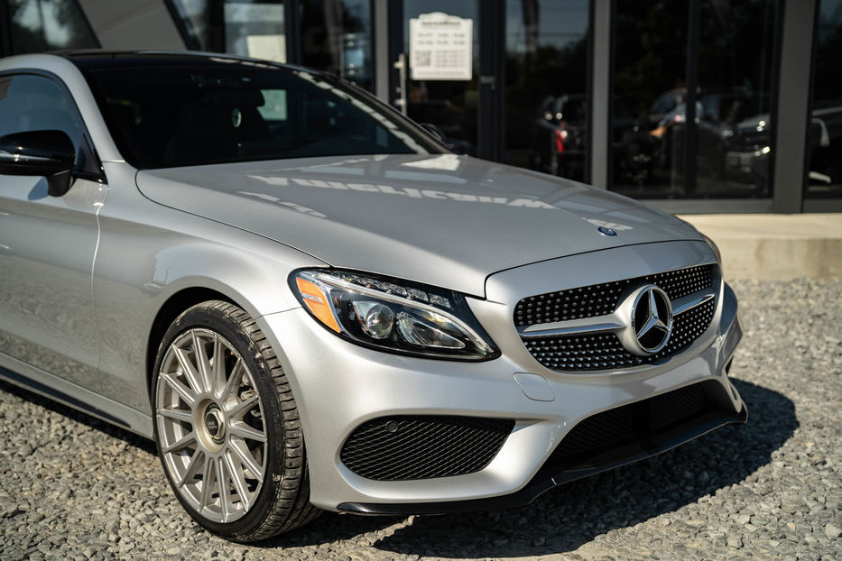 Продам Mercedes-Benz C-Class 300 2016 года в Черновцах