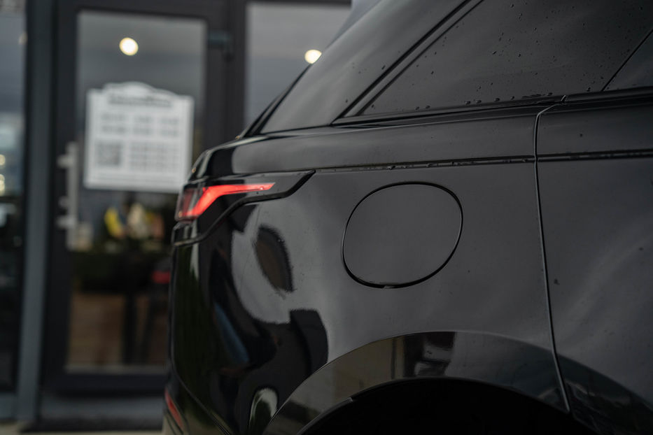 Продам Land Rover Range Rover Velar R-Dynamic S 2022 года в Черновцах