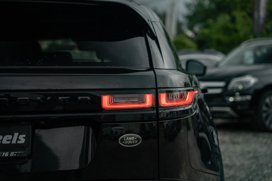 Продам Land Rover Range Rover Velar R-Dynamic S 2022 года в Черновцах