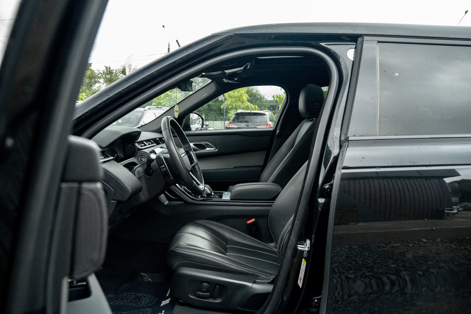 Продам Land Rover Range Rover Velar R-Dynamic S 2022 года в Черновцах