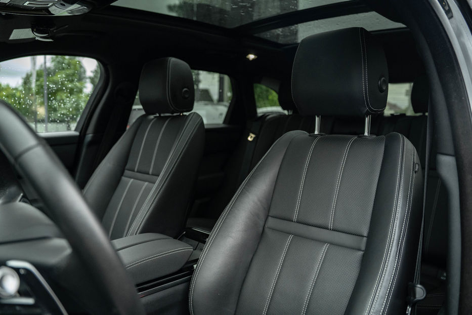 Продам Land Rover Range Rover Velar R-Dynamic S 2022 года в Черновцах