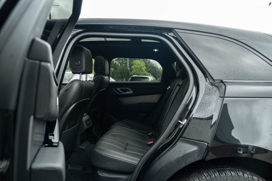 Продам Land Rover Range Rover Velar R-Dynamic S 2022 года в Черновцах