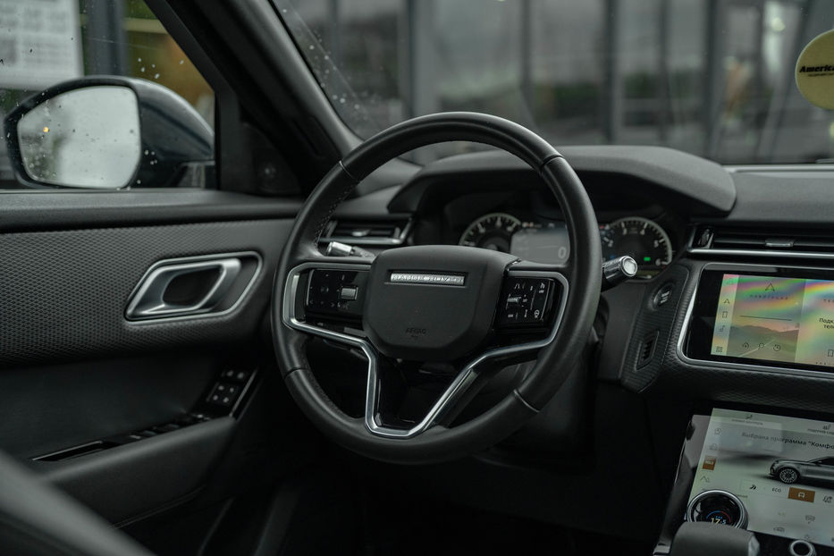 Продам Land Rover Range Rover Velar R-Dynamic S 2022 года в Черновцах
