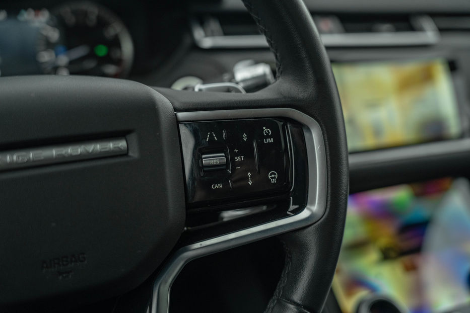 Продам Land Rover Range Rover Velar R-Dynamic S 2022 года в Черновцах