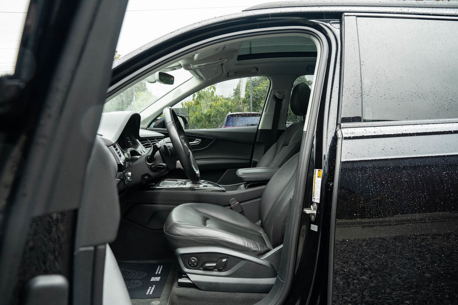 Продам Audi Q7 Prestige 2017 года в Черновцах