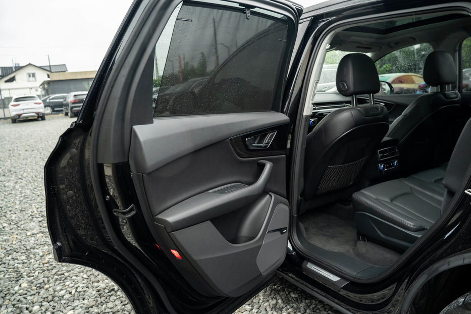 Продам Audi Q7 Prestige 2017 года в Черновцах