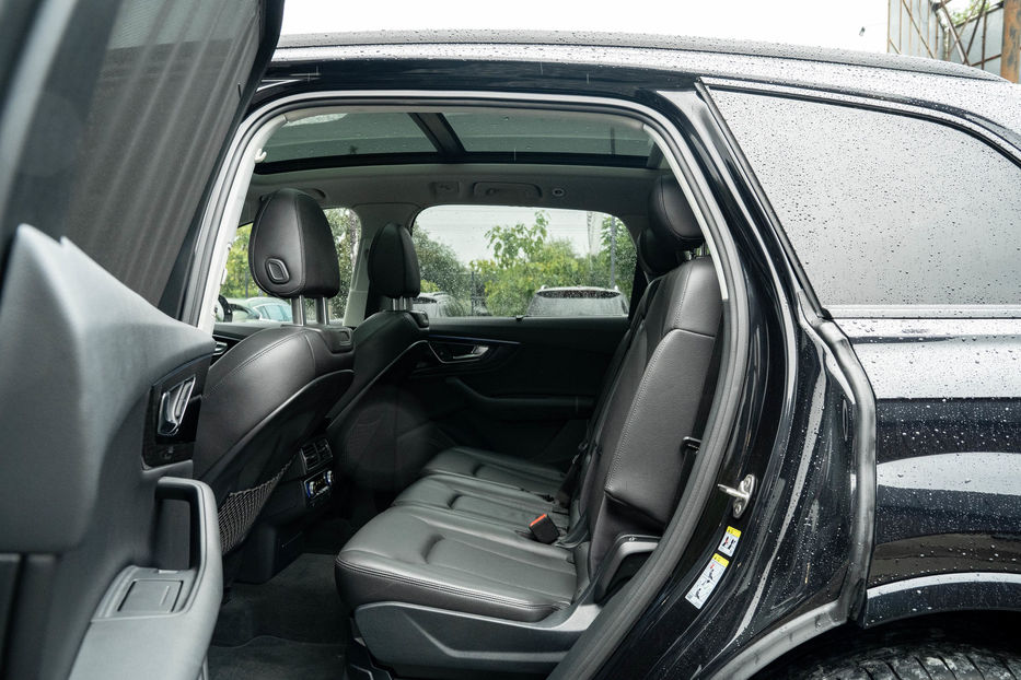 Продам Audi Q7 Prestige 2017 года в Черновцах