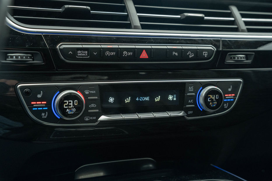 Продам Audi Q7 Prestige 2017 года в Черновцах