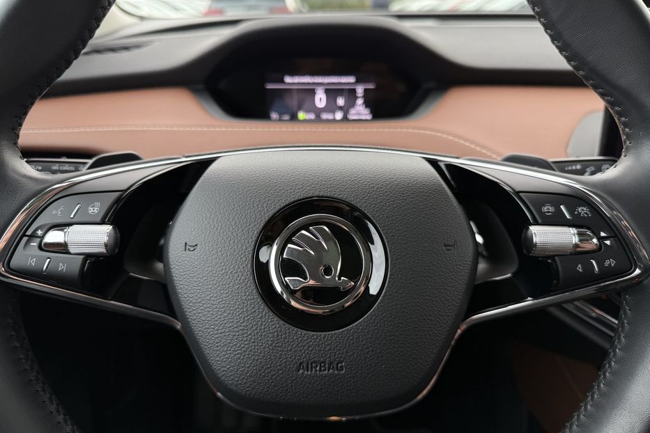 Продам Skoda 100  Enyaq iV 60 62kWh (180 к.с.) 2022 года в Львове