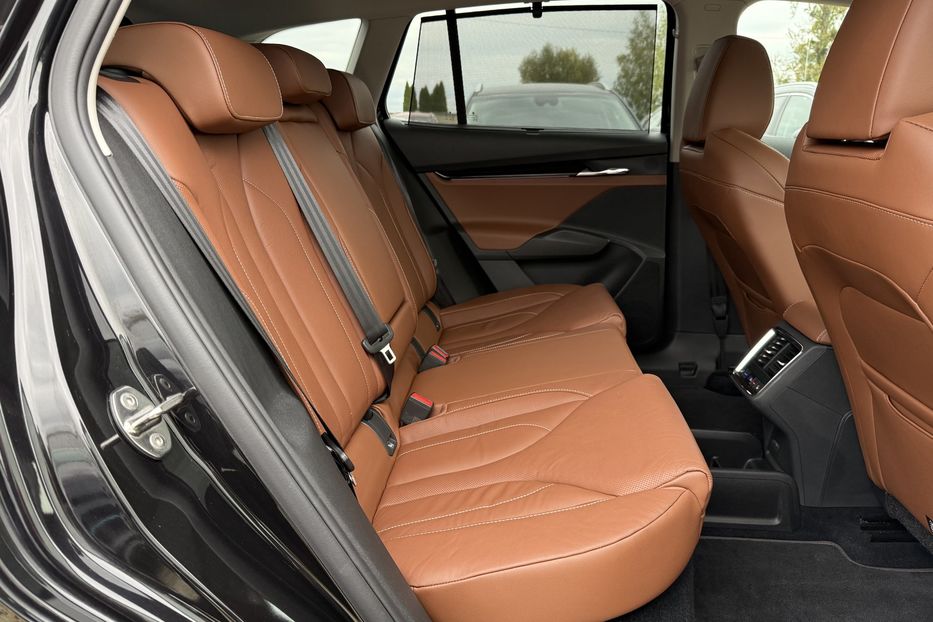 Продам Skoda 100  Enyaq iV 60 62kWh (180 к.с.) 2022 года в Львове