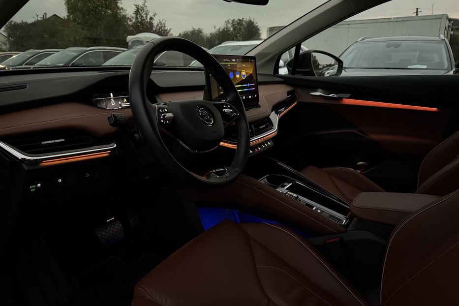 Продам Skoda 100  Enyaq iV 60 62kWh (180 к.с.) 2022 года в Львове