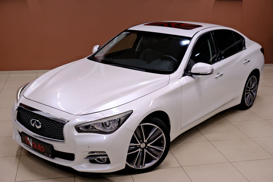 Продам Infiniti Q50 2.2d 2015 года в Одессе