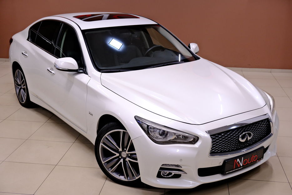 Продам Infiniti Q50 2.2d 2015 года в Одессе