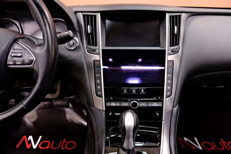 Продам Infiniti Q50 2.2d 2015 года в Одессе