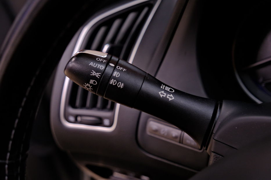 Продам Infiniti Q50 2.2d 2015 года в Одессе