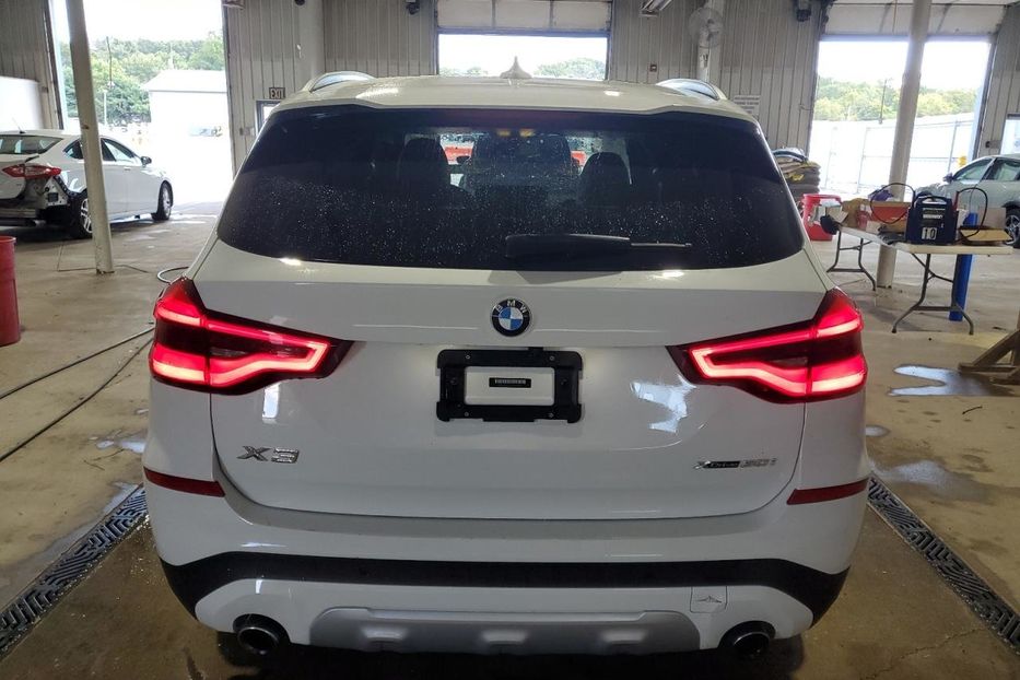 Продам BMW X3 30i XDrive  Авто в дорозі 2018 года в Черновцах