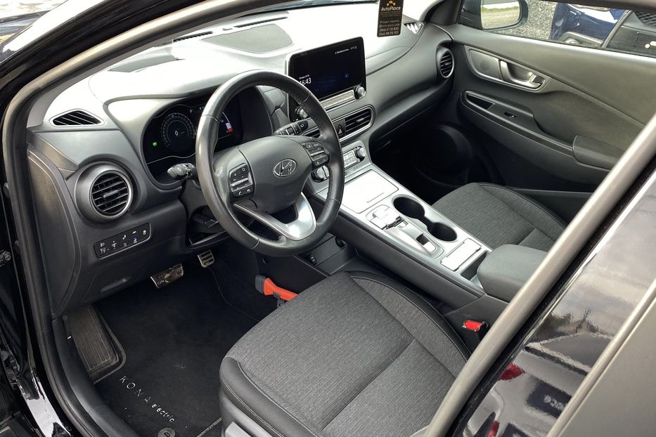 Продам Hyundai Kona 2020 года в Луцке