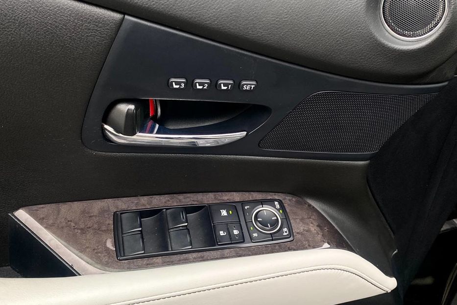 Продам Lexus RX 350 2015 года в Днепре