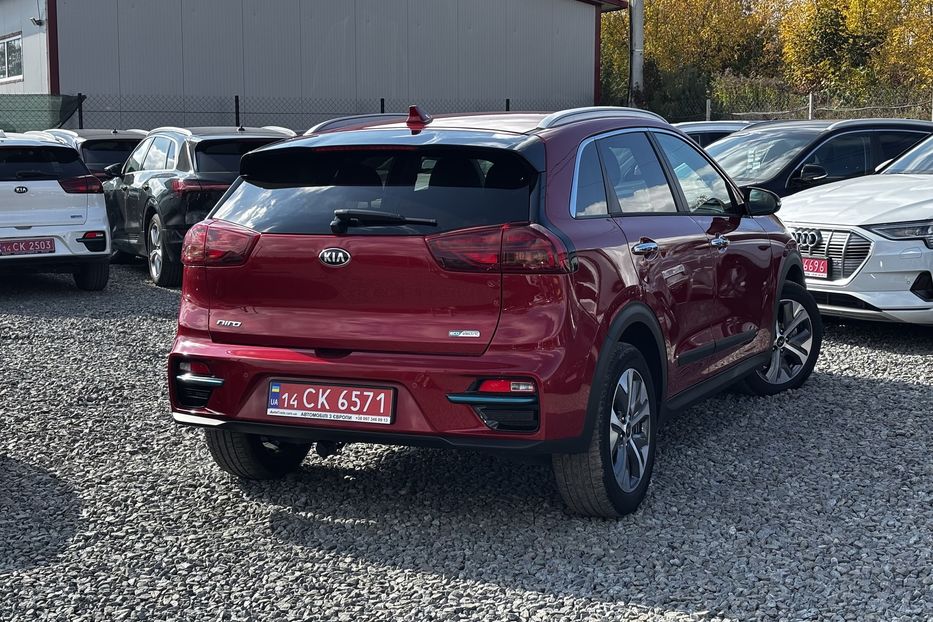 Продам Kia Niro 64 кВт  авто у Львові  2020 года в Львове