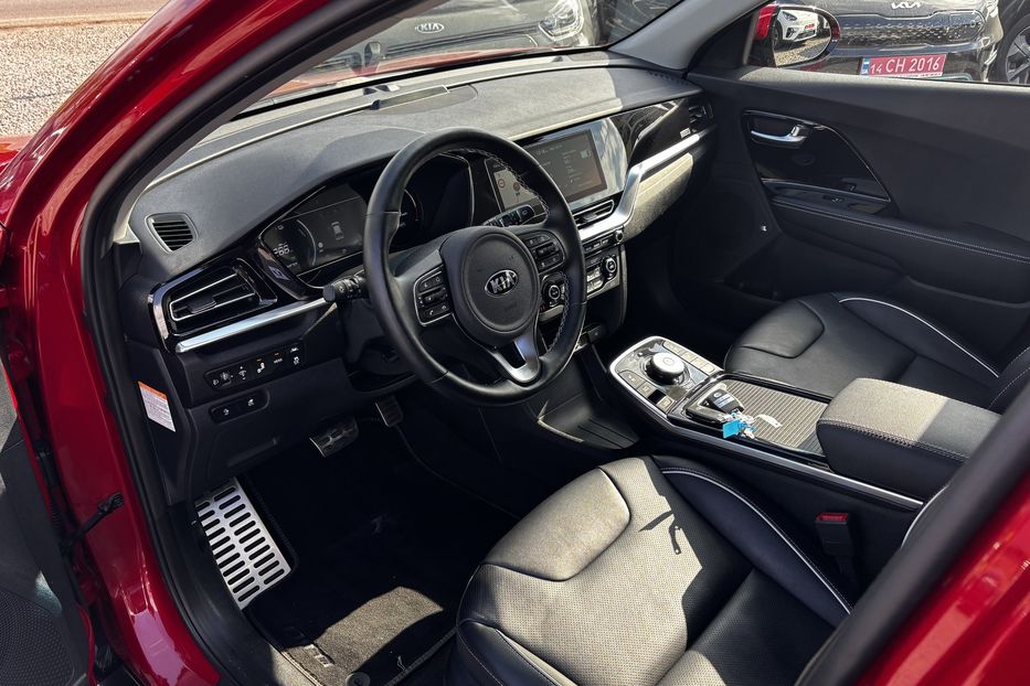Продам Kia Niro 64 кВт  авто у Львові  2020 года в Львове