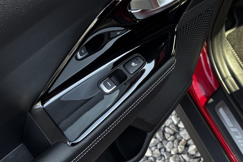 Продам Kia Niro 64 кВт  авто у Львові  2020 года в Львове