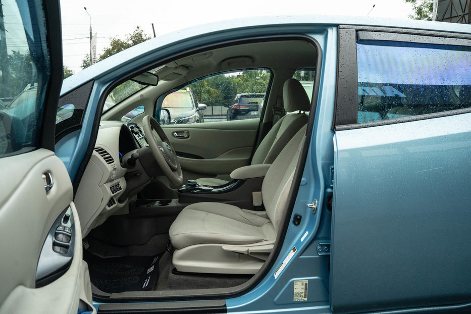Продам Nissan Leaf 2015 года в Черновцах