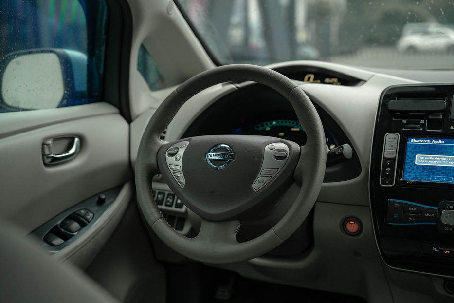 Продам Nissan Leaf 2015 года в Черновцах