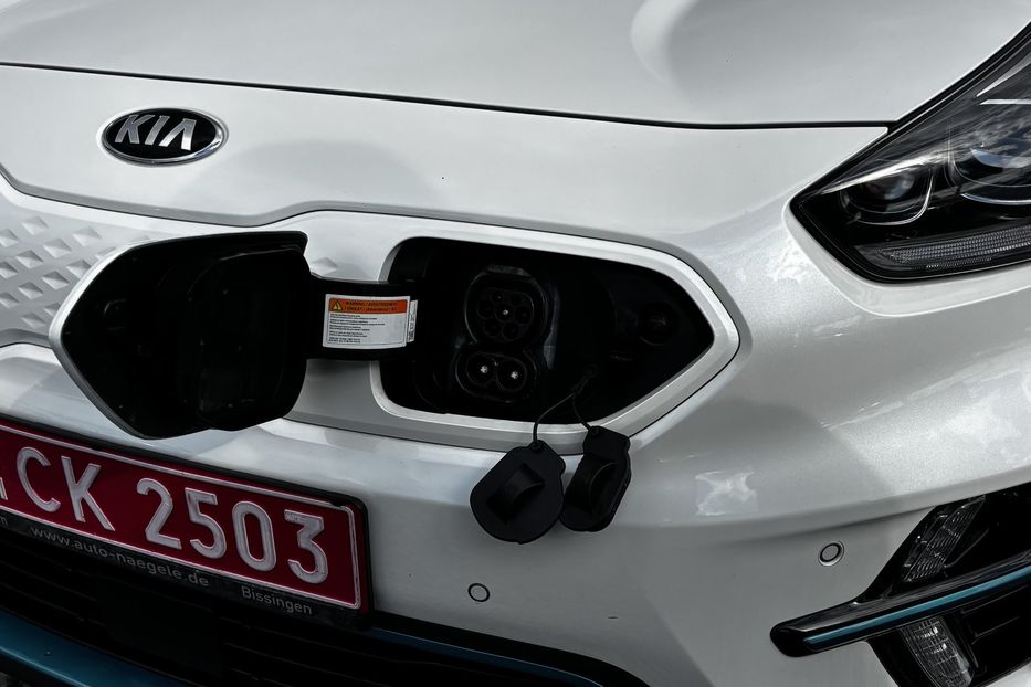 Продам Kia Niro 64квт авто у Львові 2020 года в Львове