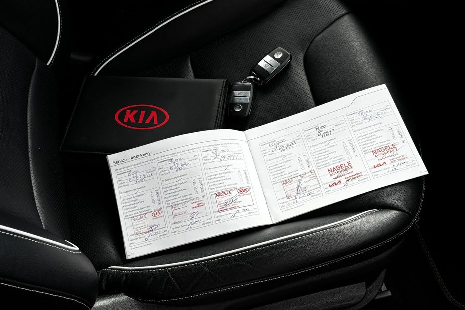 Продам Kia Niro 64квт авто у Львові 2020 года в Львове