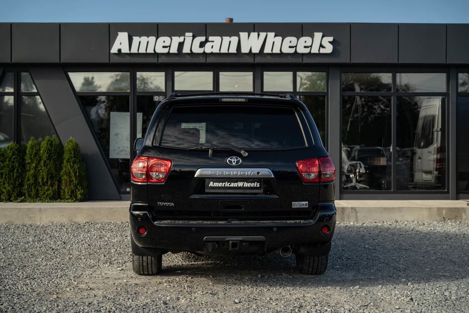 Продам Toyota Sequoia 2008 года в Черновцах