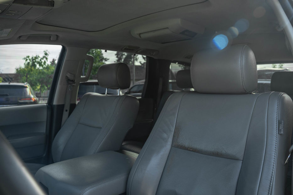 Продам Toyota Sequoia 2008 года в Черновцах