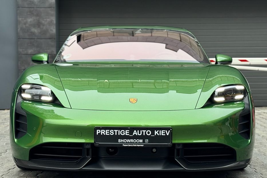 Продам Porsche Taycan Turbo S 2022 года в Киеве