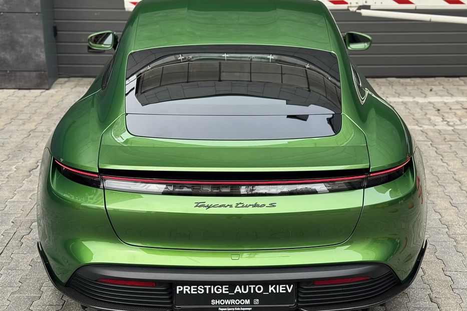 Продам Porsche Taycan Turbo S 2022 года в Киеве