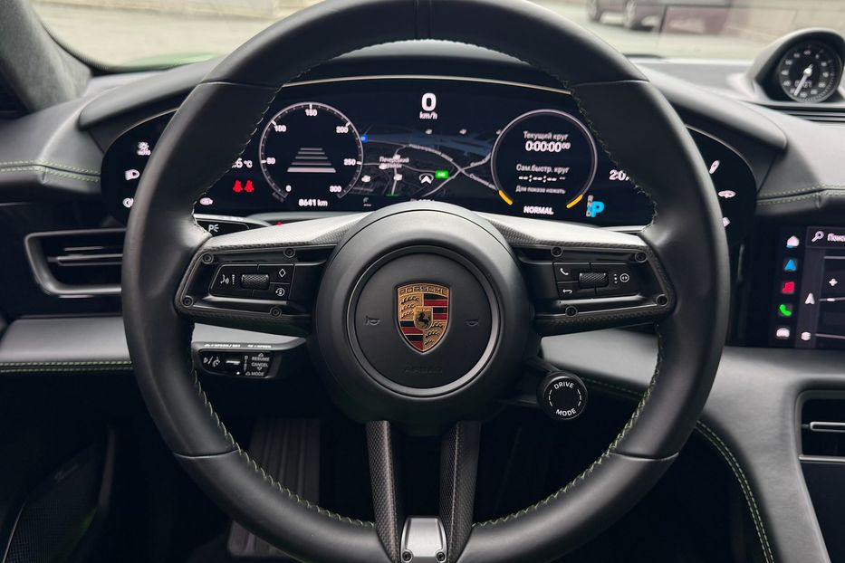 Продам Porsche Taycan Turbo S 2022 года в Киеве