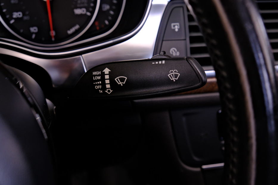 Продам Audi A6 2013 года в Одессе