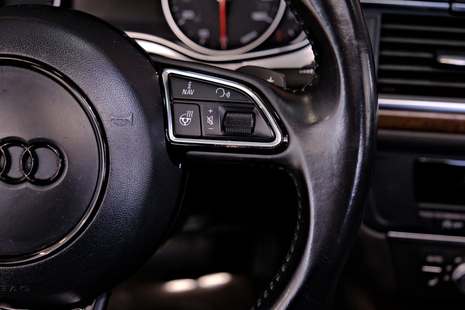 Продам Audi A6 2013 года в Одессе