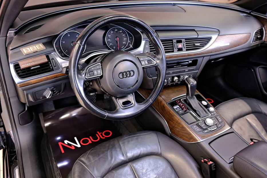 Продам Audi A6 2013 года в Одессе
