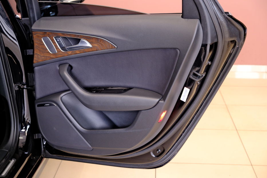 Продам Audi A6 2013 года в Одессе