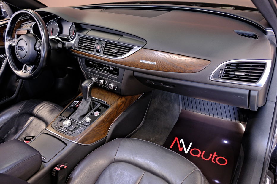 Продам Audi A6 2013 года в Одессе