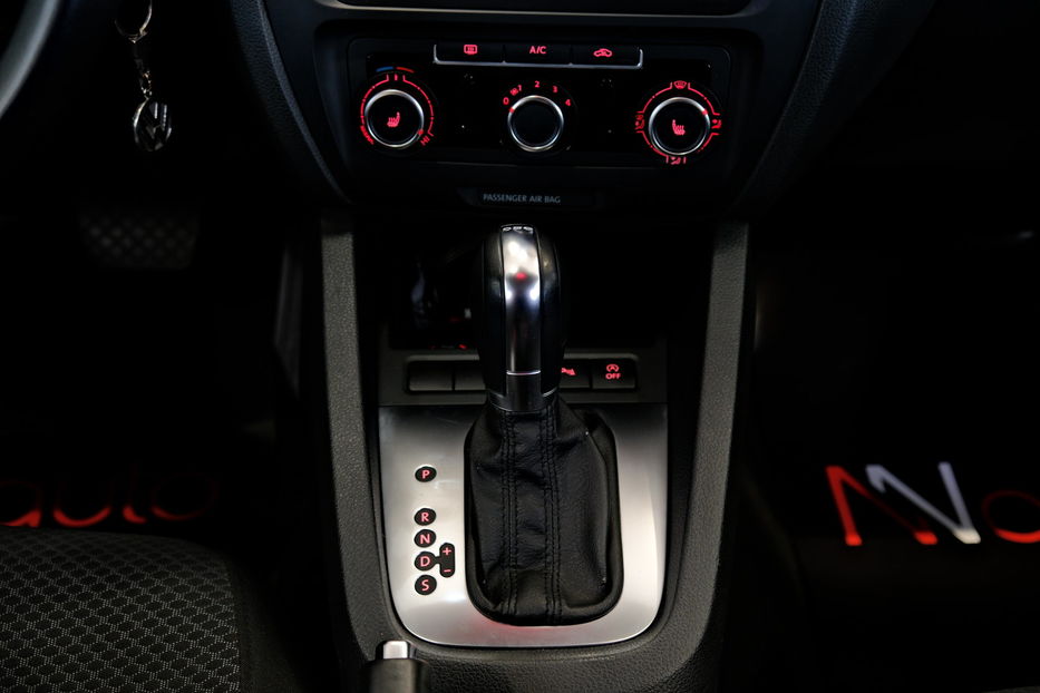 Продам Volkswagen Jetta TDI 2013 года в Одессе