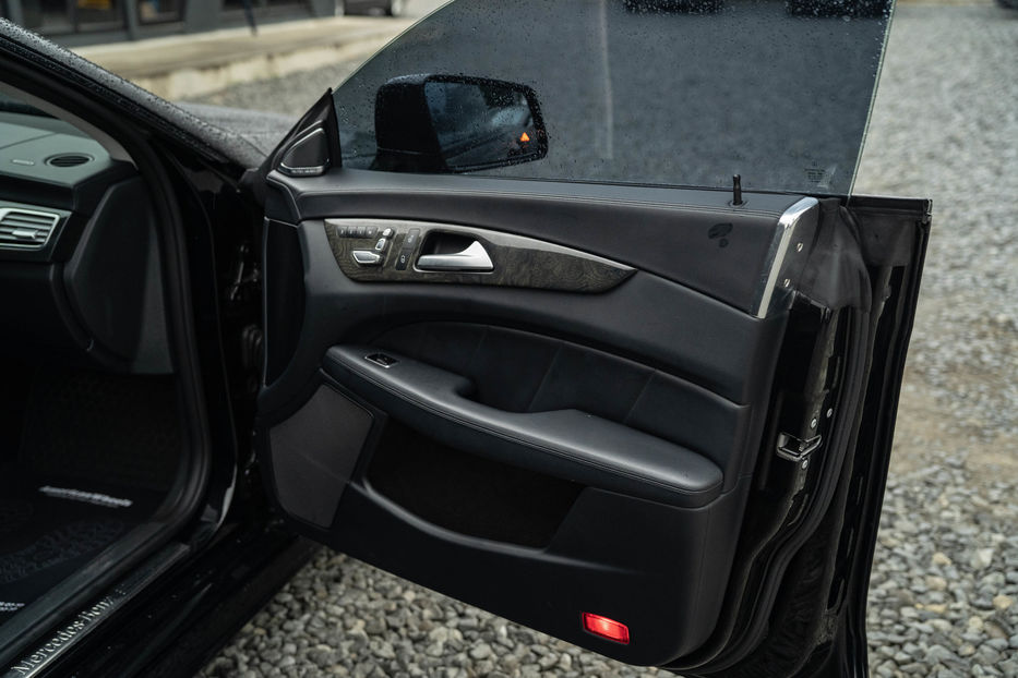 Продам Mercedes-Benz CLS-Class 400 2015 года в Черновцах