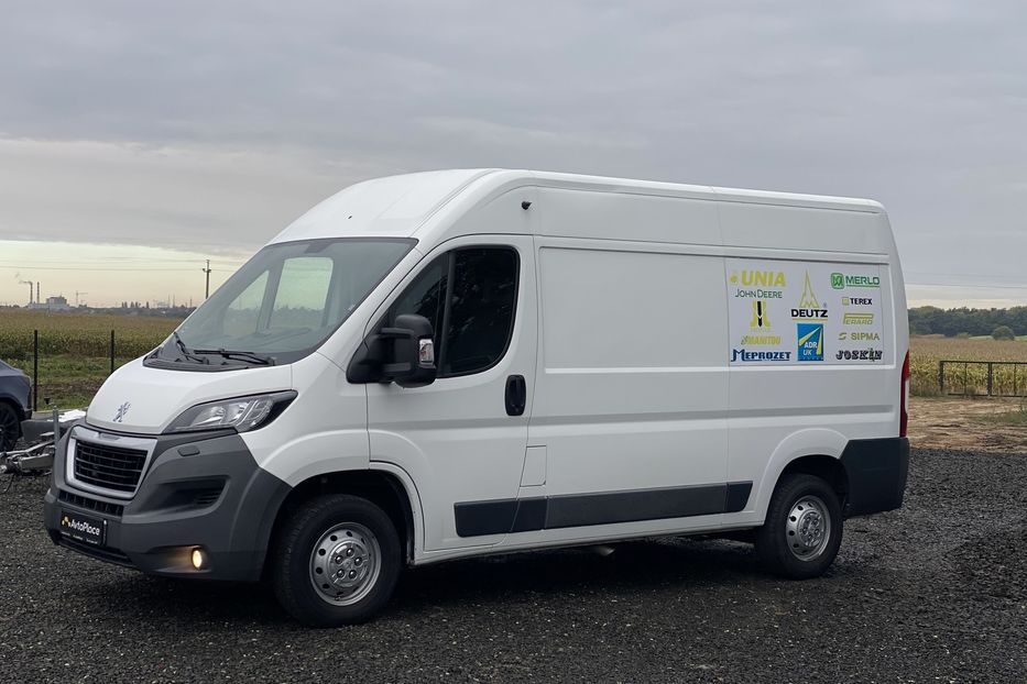 Продам Peugeot Boxer пасс. L2H2 2014 года в Луцке