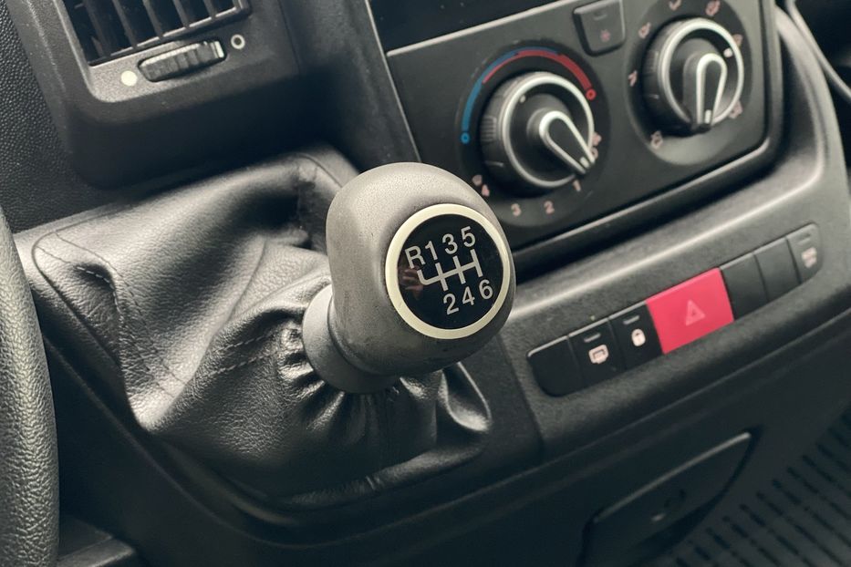 Продам Peugeot Boxer пасс. L2H2 2014 года в Луцке