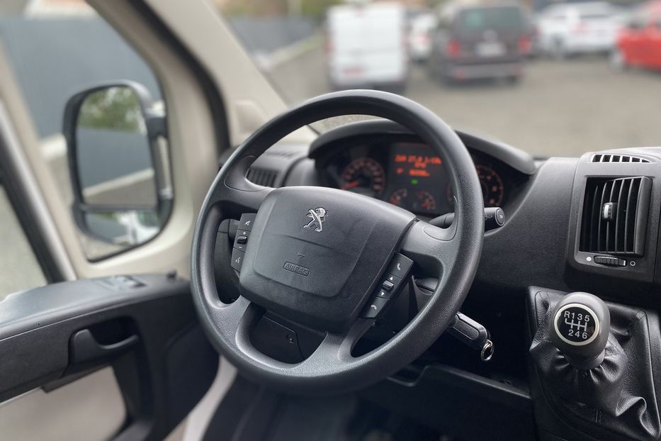 Продам Peugeot Boxer пасс. L2H2 2014 года в Луцке