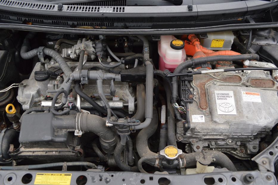 Продам Toyota Prius С 2012 года в Одессе